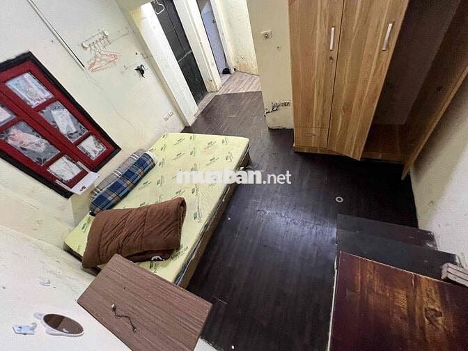 Trống 1p vskk ở 158 nguyễn văn cừ