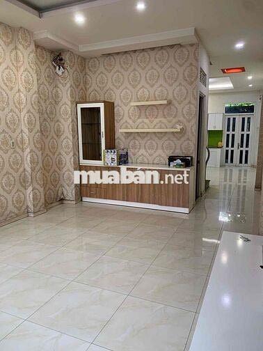 NHÀ GẦN LÀNG ĐẠI HỌC ĐƯỜNG 8 PHƯỜNG LINH XUÂN  4X17M 3 LẦU 4PN 5WC