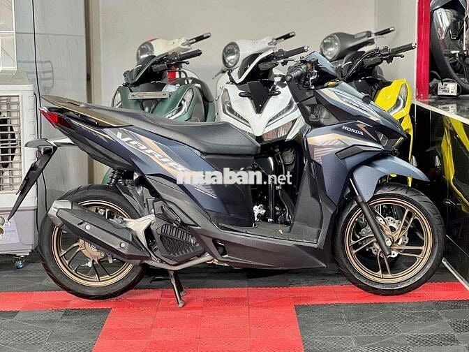 💥Vario 125 đời 2023 BSTP Chính Chủ xe keng💥