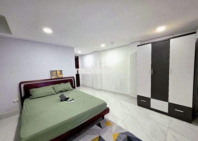 CHDV quận 11. Full nội thất - thang máy, PCCC