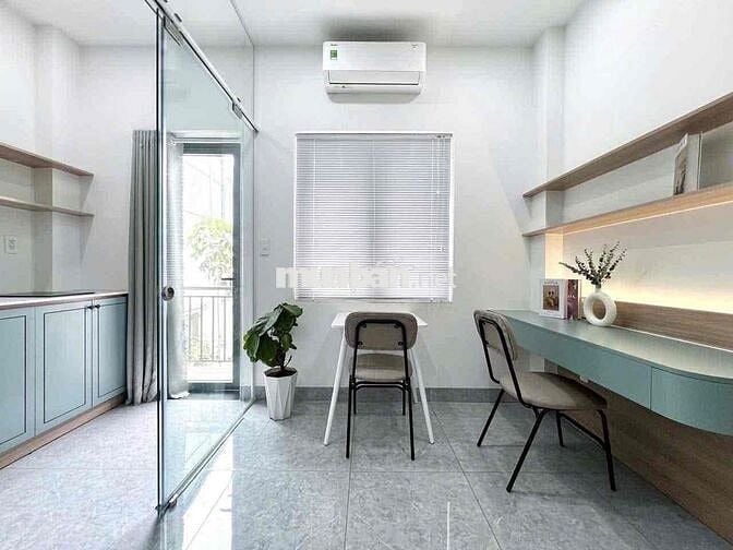 CĂN HỘ BAN CÔNG THOÁNG SÁNG MÁY GIẶT RIÊNG NGUYỄN CỬU VÂN SÁT QUẬN 1