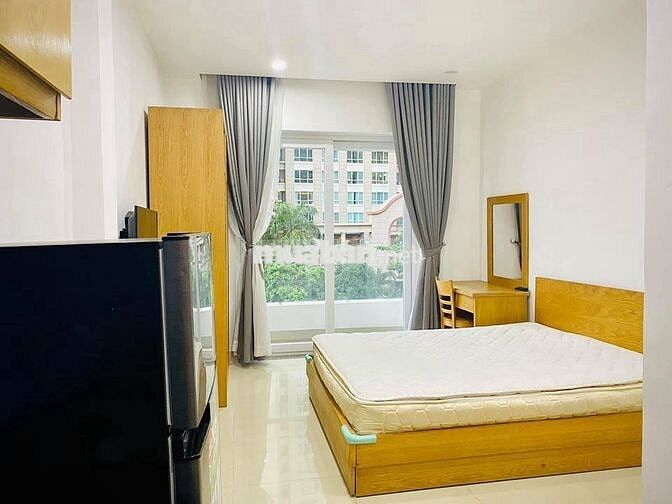 CĂN HỘ BAN CÔNG RỘNG 35M2- QUẬN 7