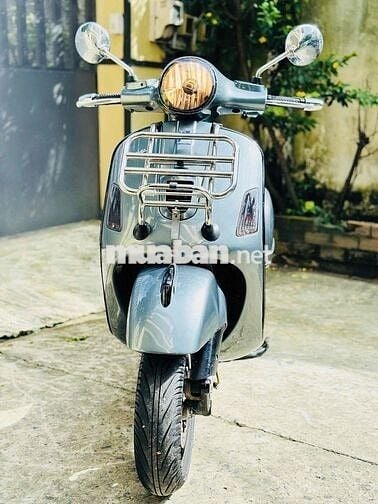 VESPA GTS 125CC 4V PHUN XĂNG SUPPER NHẬP Ý