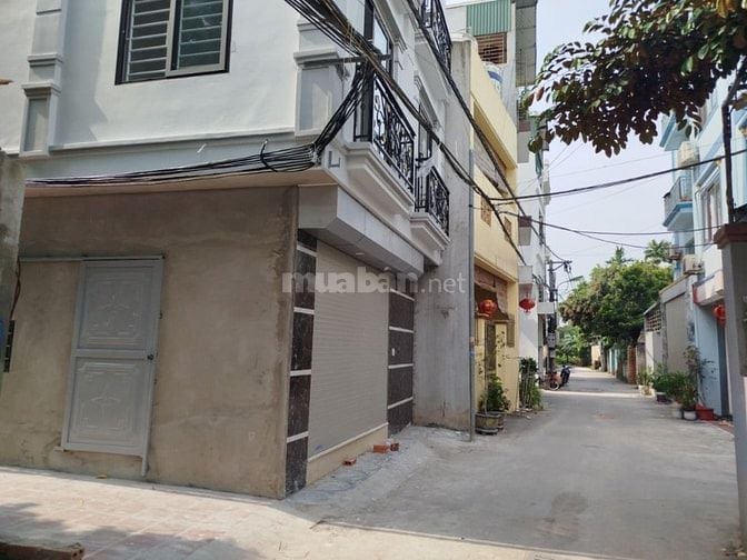 Bán căn nhà mặt ngõ Phố An Thắng , Biên Giang, Hà Đông.