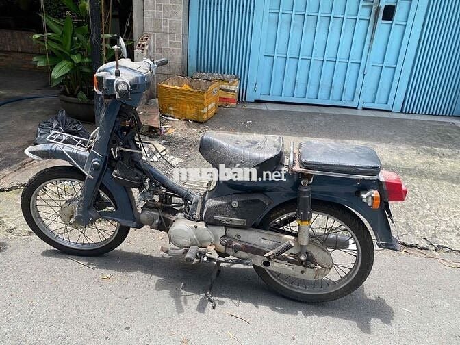 Cub 70 đèn vuông máy nổ ngon, bstp còn cà vẹt gốc
