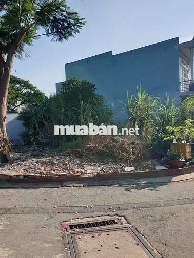 Bán lô đất 2 mặt tiền nhựa 7m gần chợ Xuân Thới Thượng , Hóc Môn