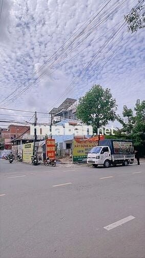 Bán nền mặt tiền đường – vị trí góc ngay tại trung tâm