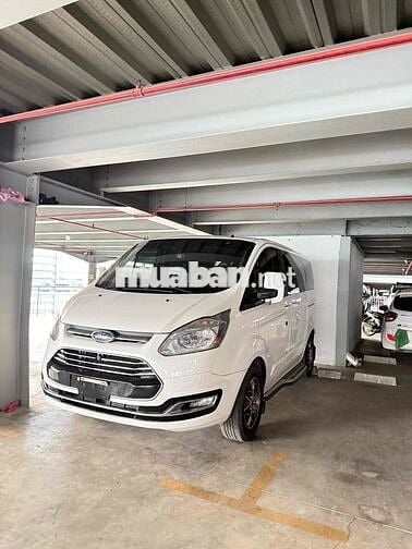Tourneo Titanium model 2020 cá nhân sủ dụng kỹ.