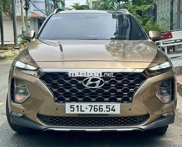 CHÍNH CHỦ BÁN Hyundai Santa Fe 2019 CÒN RẤT MỚI