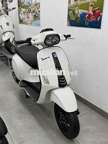 Vespa sprint 2019ABS đèn lét bstp ,chính chủ