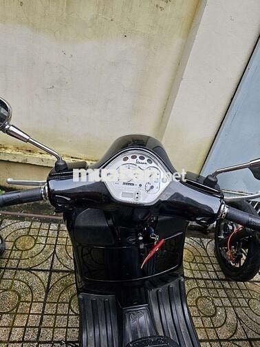 Bán xe Vespa Long Lanh quận 1