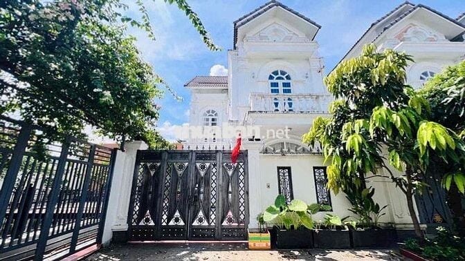 Chủ Kẹt Bán gấp biệt thự Vạn Xuân, hẻm 9m, đường Hà Huy Giáp, 120m2