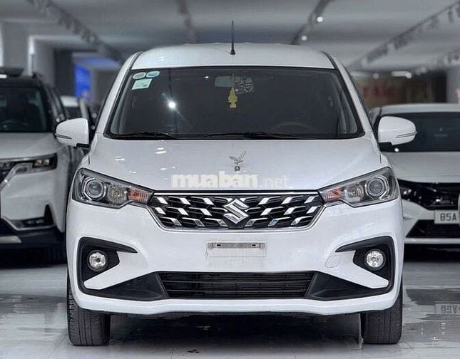 Suzuki Ertiga 2022 hybrid AT đẹp như mới