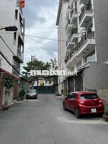 MỘT CĂN *** - XE HƠI VÀO NHÀ - PHÚ NHUẬN