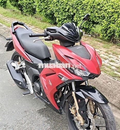 Winner V3 chính chủ ký lần đầu