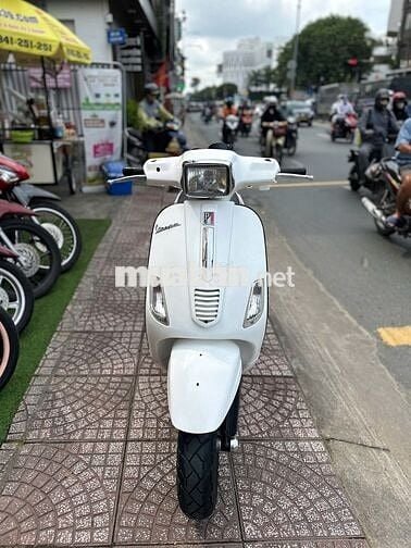 Piaggio Vespa Sprint màu Trắng