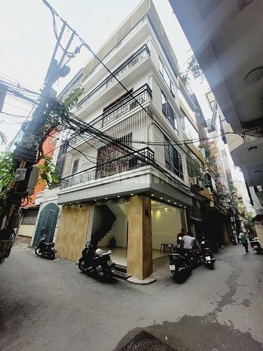 Siêu Phẩm phố Vương Thừa Vũ, Ô Tô, KD, Lô góc 40m2, MT 4.8m, 15 Tỷ