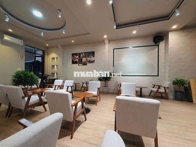 CHO THUÊ NHÀ - MẶT TIỀN SƯ VẠN HẠNH, PHƯỜNG 12, QUẬN 10