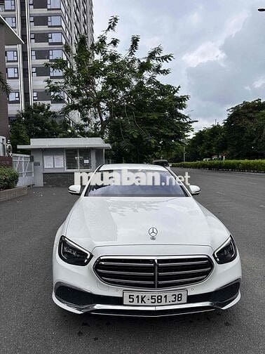 Mercedes Benz E Class 2022 E200 V1