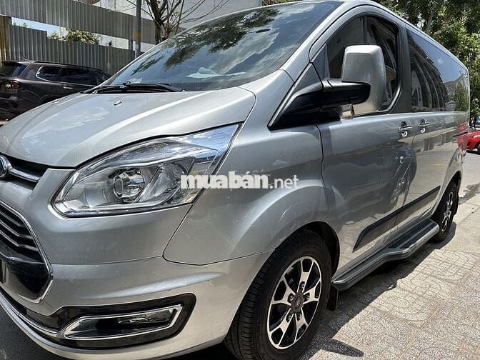 Ford Tourneo 2019 bảo hành 2026, hỗ trợ vay 75%