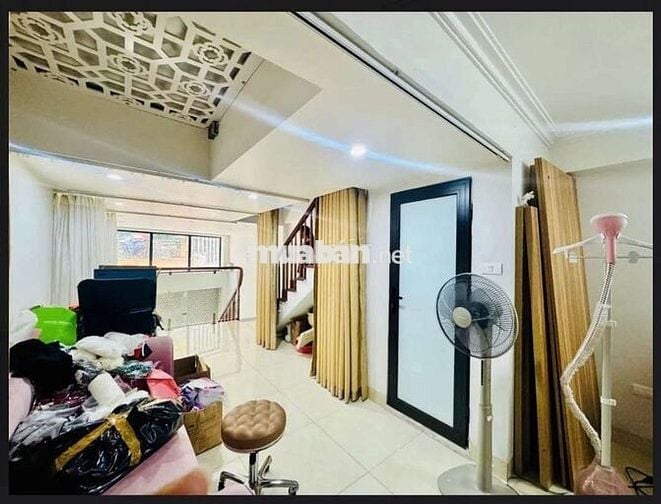 Tôi cần bán nhà Mặt phố Thổ Quan 1 nhà 4tầng full nội thất.