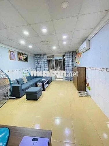 NHÀ P6 Q8 - 2 MT HẺM Ô TÔ - HẺM THÔNG BÙI MINH TRỰC – PHẠM THẾ HIỂN  –