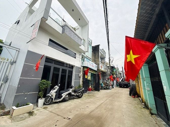 HIẾM - Nhà 3 Tầng - Lô Góc Không Lộ Giới - Hẻm OTO Thông - Giáp Gò Vấp