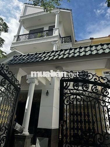 Cho thuê biệt thự đầy đủ nội thất gần siêu thị Aeon