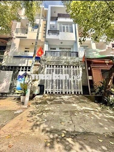 Cho Thuê Nhà 1 Trệt 3 Lầu 4PN 4x18m Mặt Tiền Đường Số P.Tân Phong