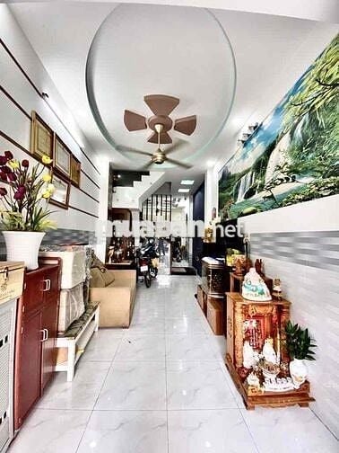 🏡 NgayTân Hoà Đông ,DTSD 155m2 nhà 3 lầu.chỉ nhỉnh 5ty5