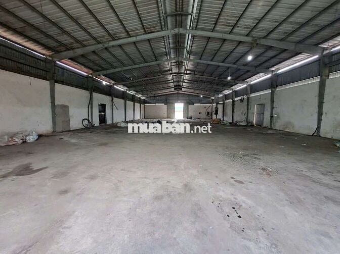 Xưởng cho thuê hóc môn có trạm điện 250