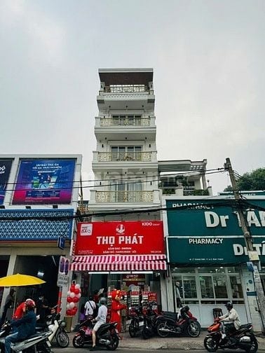 CHO THUÊ MẶT BẰNG SỐ 40 LÊ QUANG ĐỊNH