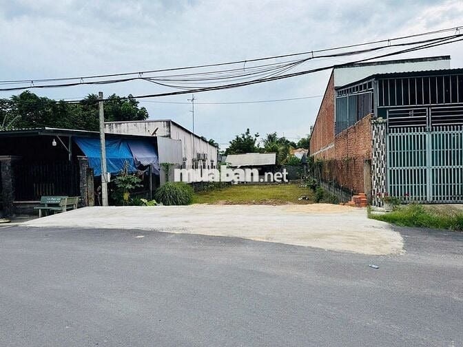 BÁN GẤP LÔ ĐẤT VƯỜN, DT 350m², 10×35, MT 1/ Nguyễn Thị Lắng, SHR