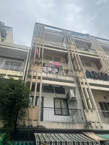 Bán CC Lầu 3 Quận 1, ngay Chợ Bến Thành Q1, 73.5M2, 2PN,2WC