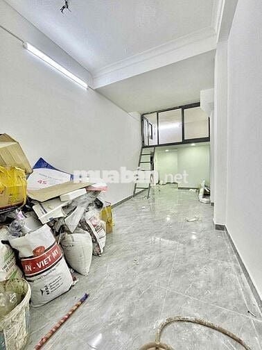 MBKD MẶT TIỀN ĐƯỜNG TRẦN HUY LIỆU - NGAY NGÃ 4 GIAO NGUYỄN TRỌNG TUYÊN