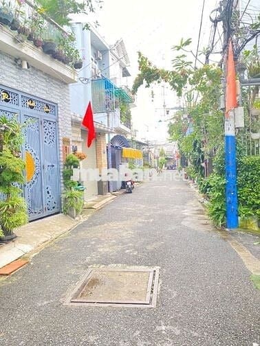 BÁN NHÀ GIÁ TỐT NGAY NGUYỄN ẢNH THỦ - 4M X 27M HXH - NHỈNH 4.TỶ