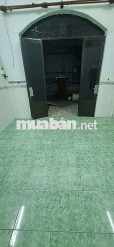 Nhà 4x14m có gác lửng, 2pn, 1wc đường 3m ấp 5xtt