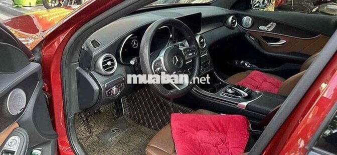 Mercedes-Benz C300 2019 Đỏ 38346 km - 990tr