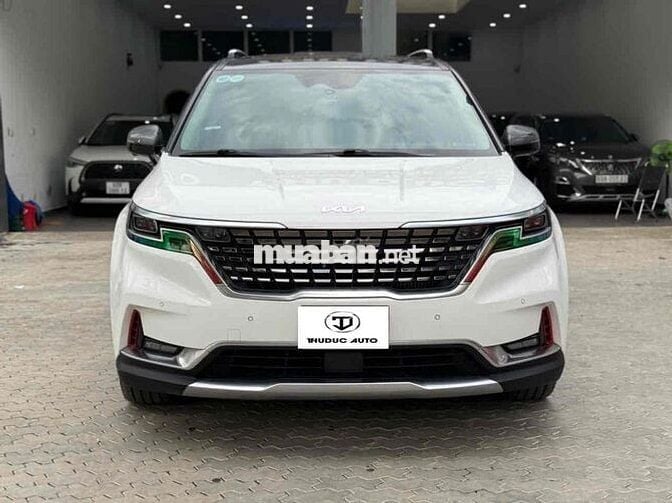 CARNIVAL 2.2D SIGNATURE 2021 - Lên nhiều đồ chơi