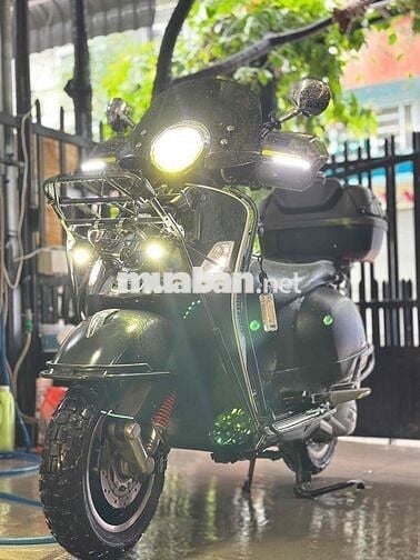 BÁN XE VESPA GTS SUPER 125 2019 MỚI 90%