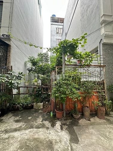 Cực hiếm – Đất Tư Đình ô tô vào, sát cầu Trần Hưng Đạo, Sinh lời cao  