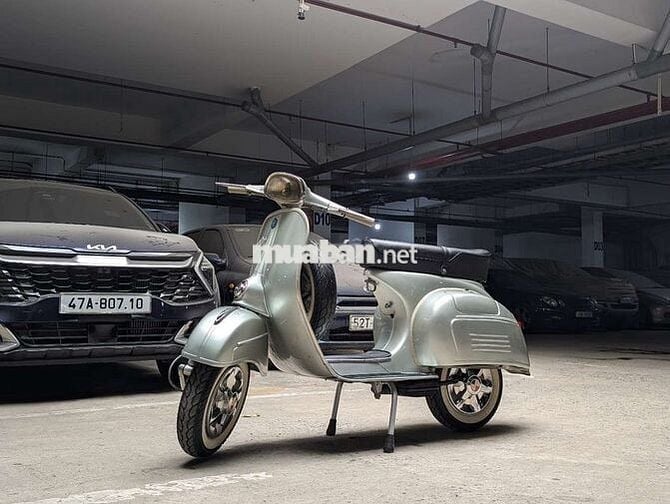 Vespa Sprint cổ 150 nguyên bản đẹp sưu tầm