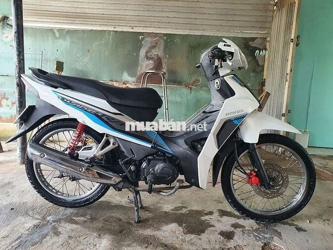 Wave Blade 2019 trắng đen