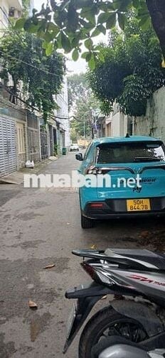 Bán CHDV Có sẵn ròng tiền hơn 1 tỷ năm