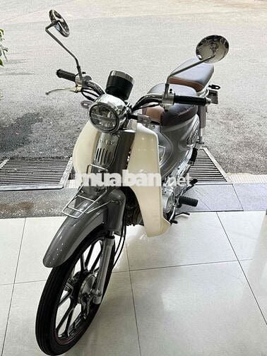 Bán xe Cub 50cc /Cuối 2022,mới 99% .Bstp 1 chủ.