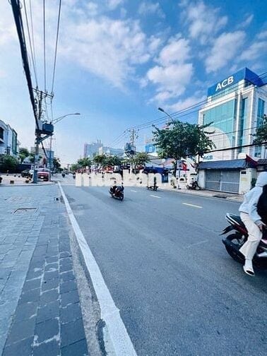 HOT ĐẤT ĐẸP ĐƯỜNG ĐẶNG VĂN BI GÓC 2 MẶT TIỀN GẦN GA METRO