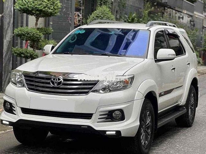 Toyota Fortuner TRD Sportivo 2016 4x2 AT
