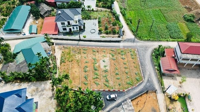 Kỳ Sơn, Hoà Bình chỉ với 650 triệu có ngay lô đất 2 mặt tiền ven sông 