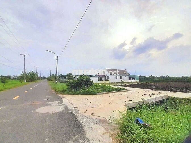 Hàng vip, 175m2 đất thổ đường xe cont Hương Lộ Đình chỉ 860tr