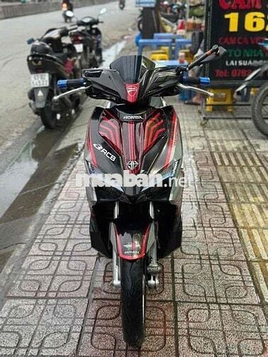Thanh lý HonDa Airblade 2017